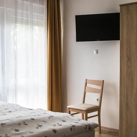 Matild Apartmanhaz Siofok