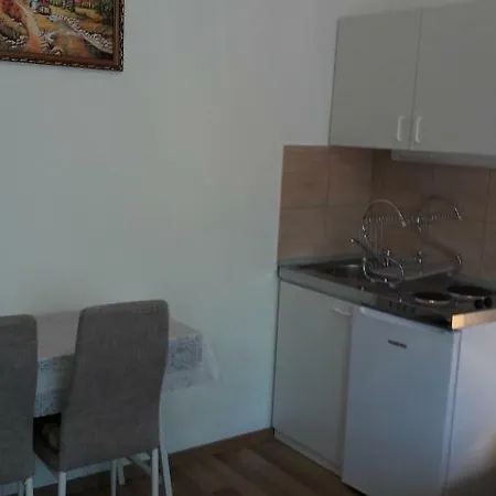 דירה Matild Apartmanhaz *