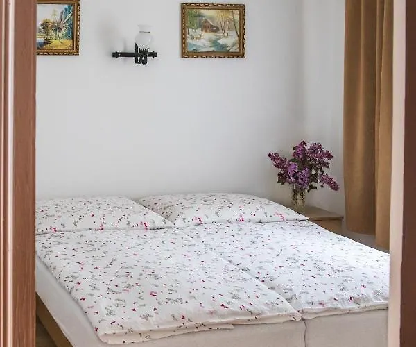 Apartament Matild Apartmanhaz Siófok